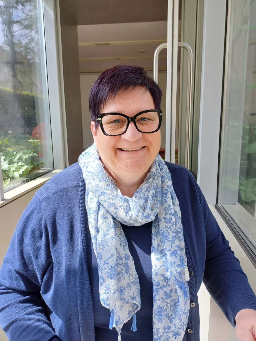 "V vrtcih ni več tako, kot je bilo nekoč. Stvari so se že zdavnaj spremenile. Veliko je individualizacije, saj je vsak otrok poseben. Ne čudim se, da mlaj&scaron;e kolegice zapu&scaron;čajo na&scaron;e vrste in niso pripravljene delati pod takimi pogoji," pove Hermina Valenčič iz koprskega vrtca. Foto: Tina Jereb