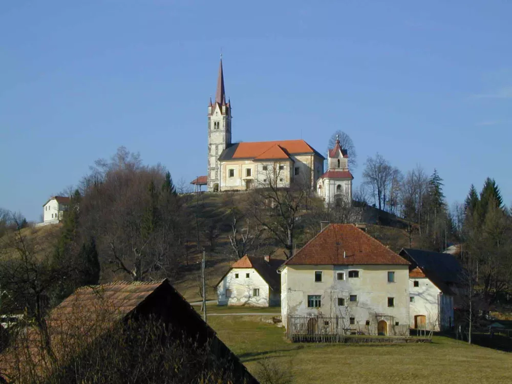 cerkev, Žalostna gora / Foto: Ivan Krasko