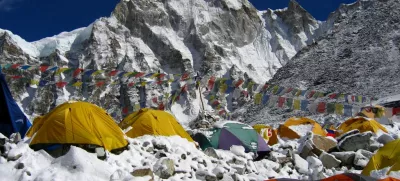 bazni tabor na mount everestu