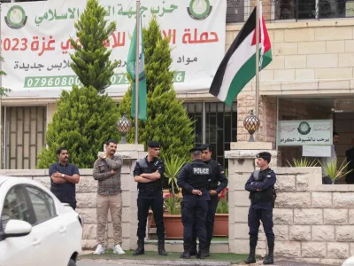 Jordanian police stand outside the Islamic Action Front office in Amman, Jordan April 23, 2025. REUTERS/Alaa Al Sukhni