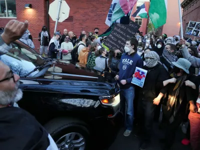 People block vehicles during a protest before a planned speech by Israel's National Security Minister Itamar Ben-Gvir, a far-right member of Prime Minister Benjamin Netanyahu's government, to Yale-based Jewish society Shabtai in New Haven, Connecticut, U.S. April 23, 2025. REUTERS/Michelle McLoughlin