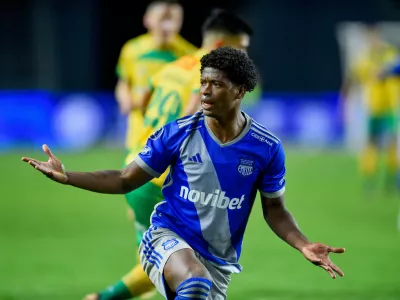 FILE - Jackson Rodriguez of Ecuador's Emelec reacts during a Copa Sudamericana round of 16 second leg soccer match against Argentina's Defensa y Justicia at the Unico Diego Armando Maradona stadium in La Plata, Argentina, Tuesday, Aug. 8, 2023. (AP Photo/Gustavo Garello, File)
