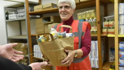 Pomoč Karitas v hrani / Foto: Arhiv Karitas