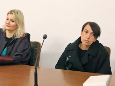 Maribor - Okrožno sodi&scaron;če - Sodstvo - Sojenje - Zadeva Ale&scaron; Tihec - Irena Tihec na zatožni klopi - Vesna Gy&ouml;rk&ouml;s Žnidar - - Avtor: Andrej Petelin&scaron;ek