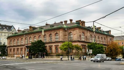 2A7XBJK Streets in ViennaFoto: Reuters/Alamy