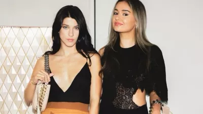 197 / 5.000Hči Billa Gatesa je ustanovila lastno podjetje, nakup rabljenih oblačil na spletu &scaron;e nikoli ni bil lažji