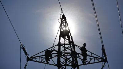 - električni daljnovod - Gorica - Avče- delo na vi&scaron;ini &ndash; vi&scaron;inska dela ///FOTO: Luka Cjuha OPOMBA: ZA OBJAVO V PRILOGI &ndash; DNEVNIKOV OBJEKTIV - REPORTAŽA