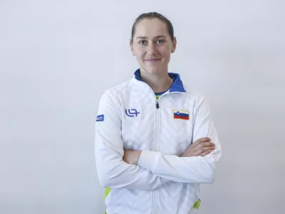 Kaja Juvan- 03.04.2025 - novinarska konferenca ženske reprezentance Slovenije v tenisu pred odhodom na pokal Billie Jean King v Litvi //FOTO: Jaka Gasar