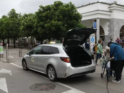 05.05.2025 - Taxi - Taksi služba - prevoz potnikov Foto: Luka Cjuha