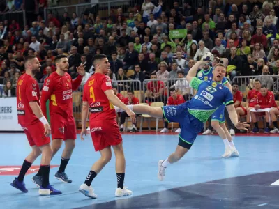 Koper, 12.03.2023rokomet reprezentanca Slovenije, Kvalifikacije za EP 2024, 3. krog, Slovenija: rna gora 37:30 (18:16)Horzen Kristjan (27)