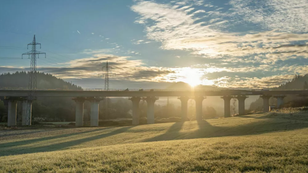 Tretja razvojna os. Foto: Ale&scaron; Ur&scaron;ej, knmedia