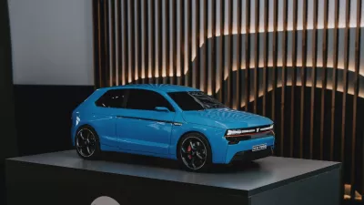 Novi yugo se je zaenkrat predstavil v pomanj&scaron;ani različici, vozni prototip bo sledil čez dve leti. / Foto: Cde Media