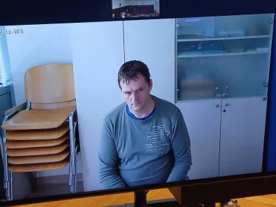 Na kranjskem okrožnem sodi&scaron;ču se je nadaljevalo sojenje Petru Primožiču iz Podgore v Poljanski dolini, ki naj bi lani spomladi ustrelil svojega soseda Rudolfa K. Foto: Tina Jereb