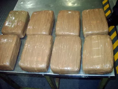 Mamila - konopjja: Na mejnem prehodu Gru&scaron;kovje osem kilogramov konoplje