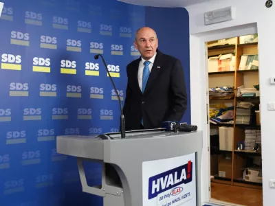 - 11.05.2025. Referendum 2025, Janez Jan&scaron;a, SDS, izjava. Foto: Bojan Velikonja i