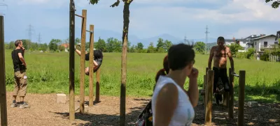 V MOL presegajo državno povprečje gibalnih sposobnosti osnovnošolcev. Pomembno vlogo ima pri tem občina – tako z dostopnostjo športnorekreacijskih dejavnosti kot tudi z razvojem varnih površin za gibanje in aktivni transport. Foto: Bojan Velikonja