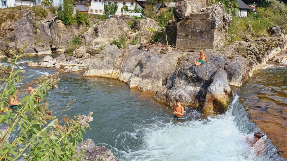 Pene &Scaron;kofja Loka Pu&scaron;tal