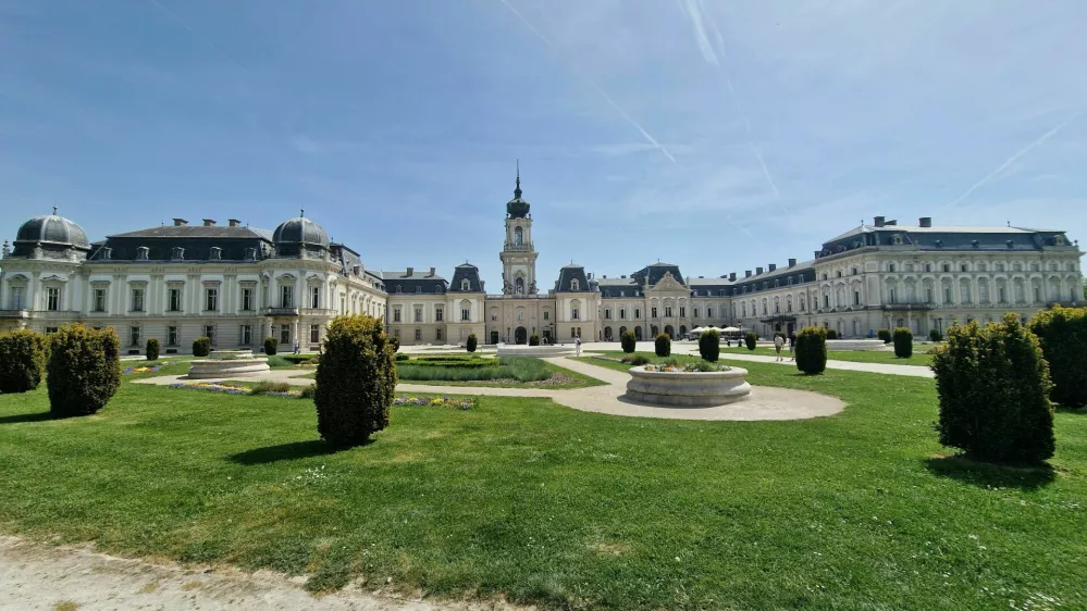 Madžarska, Blatno jezero, Keszthely, dvorec Festetich