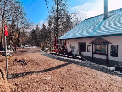 Planinski dom Ra&scaron;i&scaron;ke čete bo zaživel z novim, medgeneracijskim programom. Uredili bodo tudi spalne kapacitete. Foto: Facebook