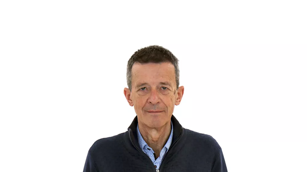 Jože OkornZA ONLINE - Redakcija Dnevnik 2024 - portreti za komentarje in kolumne - kolumnisti - komentatorji &ndash; novinarji - //FOTO: Tomaž Skale