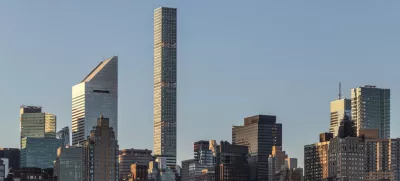 Kot svinčnik nad mestom / Foto: Istock