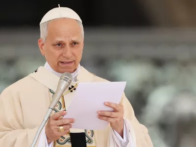 Pope Leo XIV speaks during his inaugural Mass in Saint Peter's Square at the Vatican, May 18, 2025. REUTERS/CLAUDIA GRECO