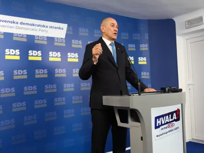 - 11.05.2025. Referendum 2025, Janez Jan&scaron;a, SDS, izjava. Foto: Bojan Velikonja i