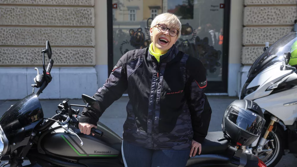 Nata&scaron;a Pirc Musar- 24.05.2025 - srečanje motoristk na Krekovem trgu//FOTO: Jaka Gasar / Foto: Jaka Gasar