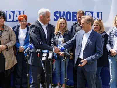 Radomlje, Arboretum Volcji potok.Festival Svobode stranke Gibanje Svoboda.Novinarska konferenca predsednika Gibanja Svoboda Roberta Goloba in zupana MOM Sase Arsenovica