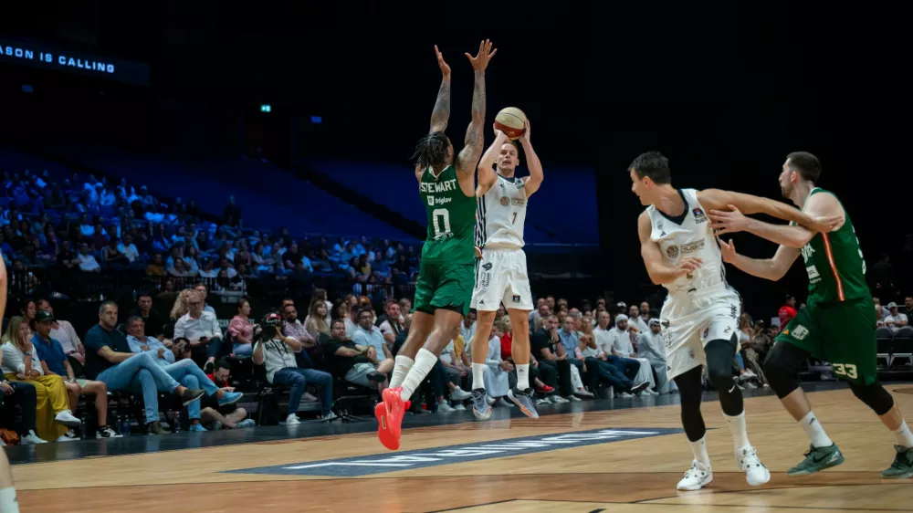 Klemen Prepelič, Dubaj