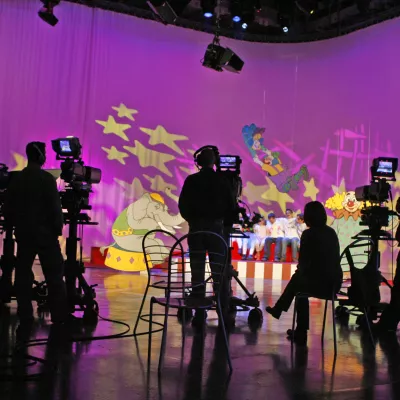 snemanje oddaje Praznične zgodbe iz školjke - posebna oddaja za gluhe in naglušne- RTV - Radiotelevizija Slovenija - Televizija SLO - ilustrativna fotografija//FOTO: Bojan Velikonja