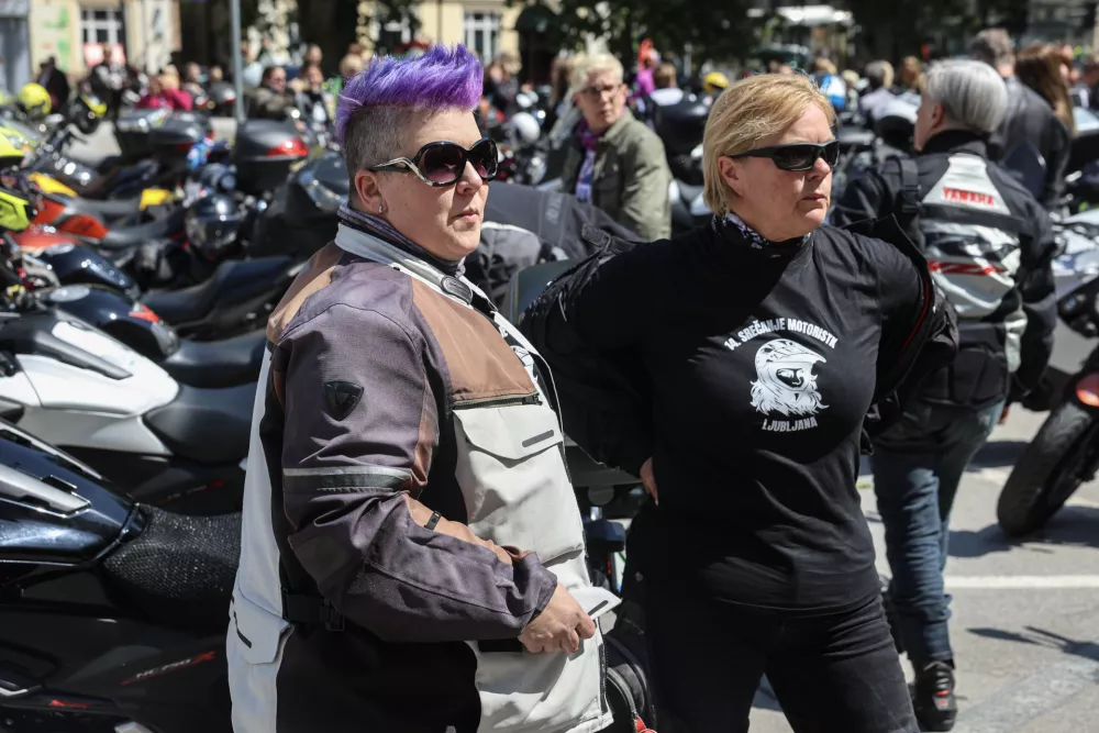 - 24.05.2025 - srečanje motoristk na Krekovem trgu//FOTO: Jaka Gasar