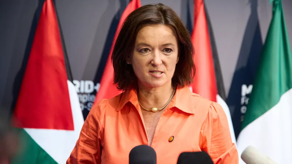 25 May 2025, Spain, Madrid: Slovenia's Minister of Foreign Affairs Tanja Fajon addresses the media during the Madrid Ministerial Meeting for the implementation of the two-state solution, at the Ministry of Foreign Affairs in Madrid. Photo: Jes&uacute;s Hell&iacute;n/EUROPA PRESS/dpa