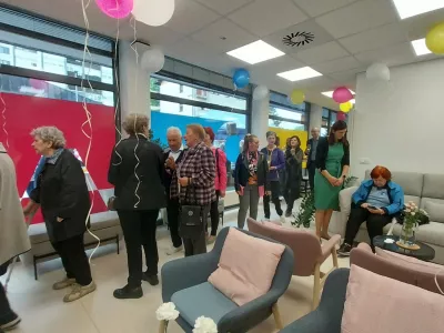 Udobje centra ustvari interier, za dodatno aktivnost pa bo poskrbela tudi miza za namizni tenis. Foto: Vesna Levičnik