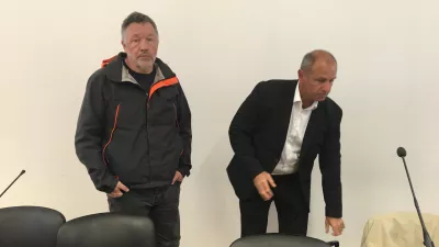 Anton Grandovec je vseh 24 kaznivih dejanj dajanja podkupnine priznal.  