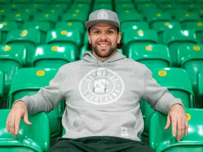 Zach Boychuk Olimpija