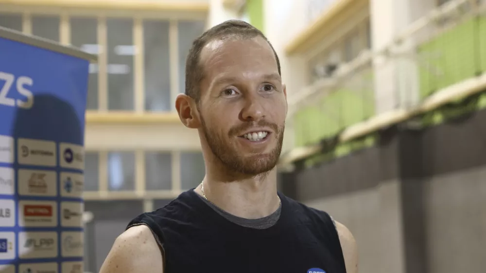 Tine Urnaut- 13.07.2023 &ndash; odbojkarska reprezentanca pred odhodom na sklepni turnir najbolj&scaron;e osmerice v svetovni ligi narodov na Poljskem. trening &ndash; priprave //FOTO: Luka Cjuha