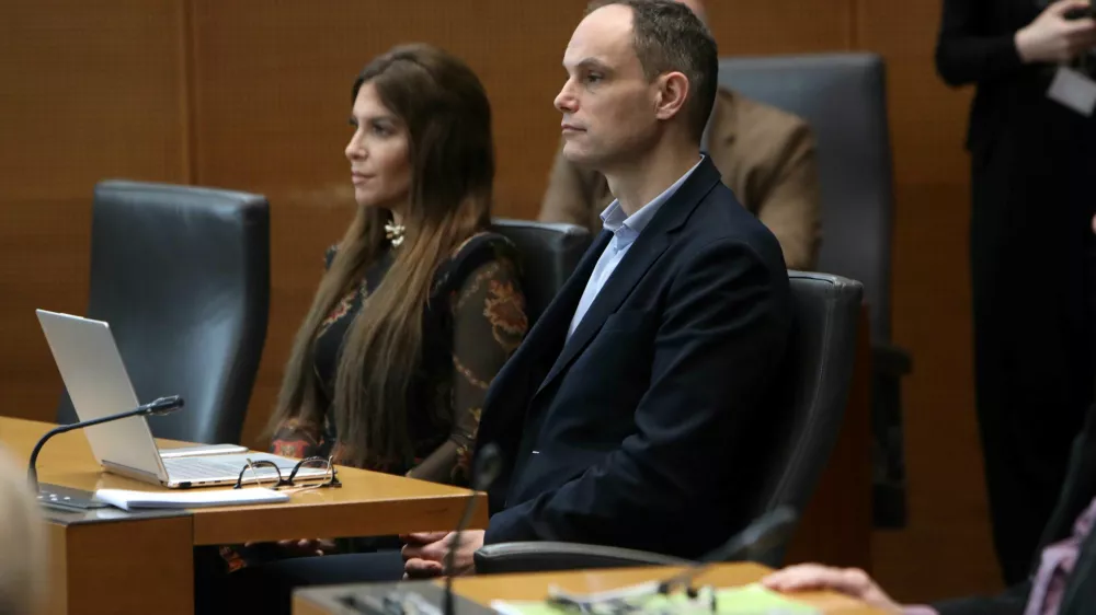 27.01.2025 -redna seja DZ, poslanska vpra&scaron;anja predsedniku vlade, Robrt BolobAnže Logar, Eva Eva Irgl Foto: Tomaž Skale