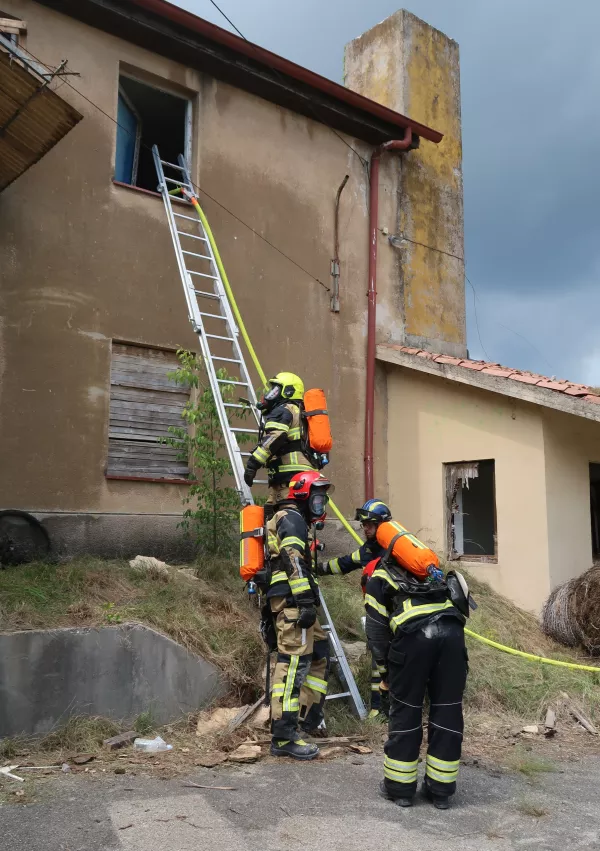 Vaja potres 2025, Nova Gorica, Gorica, simulacija potresa, re&scaron;evanje, gasilci, re&scaron;evalci, / Foto: Nata&scaron;a Bucik Ozebek