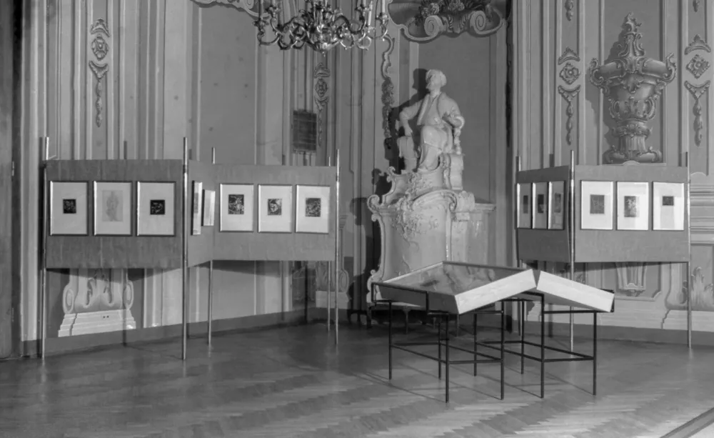 Prva stalna razstava v Muzeju narodne osvoboditve Ljudske republike Slovenije, Vite&scaron;ka dvorana, 1955 Foto: arhiv Muzeja novej&scaron;e in sodobne zgodovine Slovenije