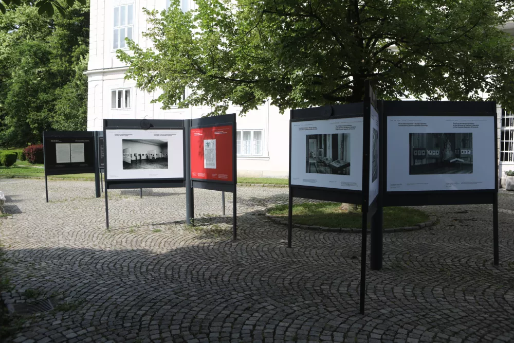 Muzej novej&scaron;e in sodobne zgodovine Slovenije in Mednarodni grafični likovni center vas ob 70-letnici Grafičnega bienala Ljubljana vljudno vabita na odprtje občasne razstave Začetek nečesa velikega: Leto 1955 in I. mednarodna grafična razstava. Foto: Luka Cjuha