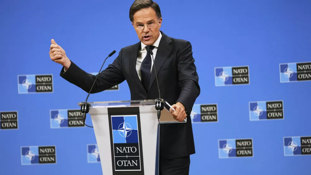 Sredstva za obrambo bo treba močno povi&scaron;ati, pravi Mark Rutte, generalni sekretar zavezni&scaron;tva. Foto: AP