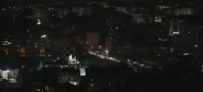 Residents evacuate after Israeli warnings of an impending attack on Dahiyeh, a southern suburb of Beirut, Lebanon, Thursday, June 5, 2025. (AP Photo/Hassan Ammar)