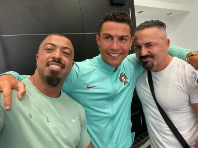 Hichman Bukhari (levo) je bil Ronaldov telesni stražar v letih, ko je zvezdnik igral za Real Madrid. Vir: Instagram