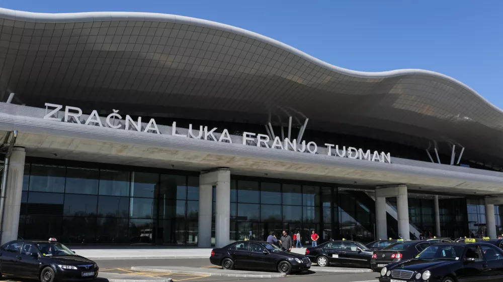 - 28.03.2017 - Hrva&scaron;ka - Letali&scaron;če Franja Tuđmana Zagreb - prenovljeno mednarodno zagreb&scaron;ko letali&scaron;če --     //FOTO: Luka Cjuha