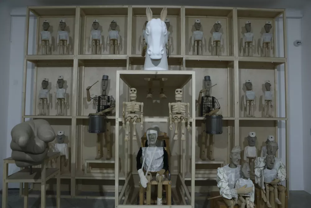 Nepoznano ni nekaj slabega