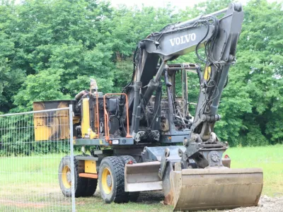 Bager je zgorel, nastalo je za 80 tisoč evrov &scaron;kode. 