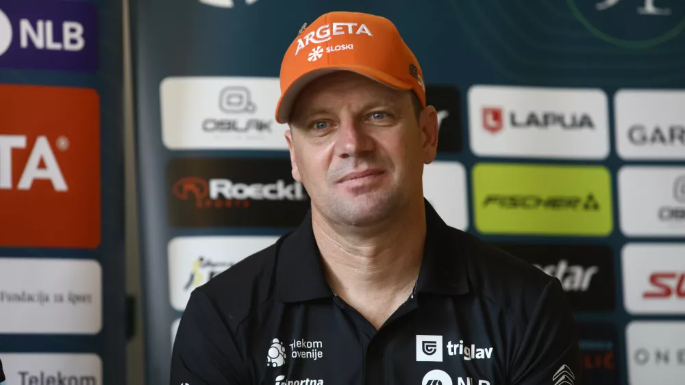 slovenski biatlonski trener Janez Marič26.3.2025 - Biatlon - novinarska konferenca Jakova Faka in Anamarije Lampič po koncu leto&scaron;nje sezone svetovnega pokala.Foto: Luka Cjuha