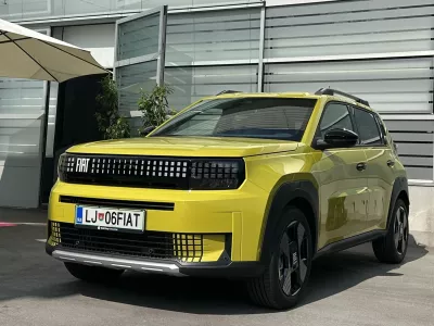 Fiat grande panda naj bi letos v Sloveniji na&scaron;el okrog 200 kupcev. / Foto: Matjaž Terzič