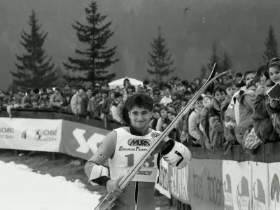 PLANICAFranci Petek, eden izmed najbolj&scaron;ih slovenskih skakalcev vseh časov, na Finalu svetovnega pokala v Planici 26. marca 1990. Foto: Nace Bizilj, hrani Muzej novej&scaron;e zgodovine Slovenije / Foto: Nace Bizilj